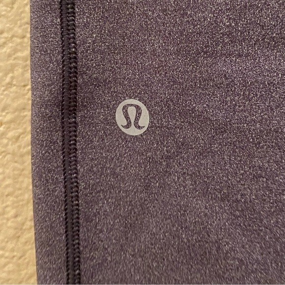 LULULEMON Women Gray Side Pockets Athletic Leggings Pants Size 8 - Picture 8 of 9